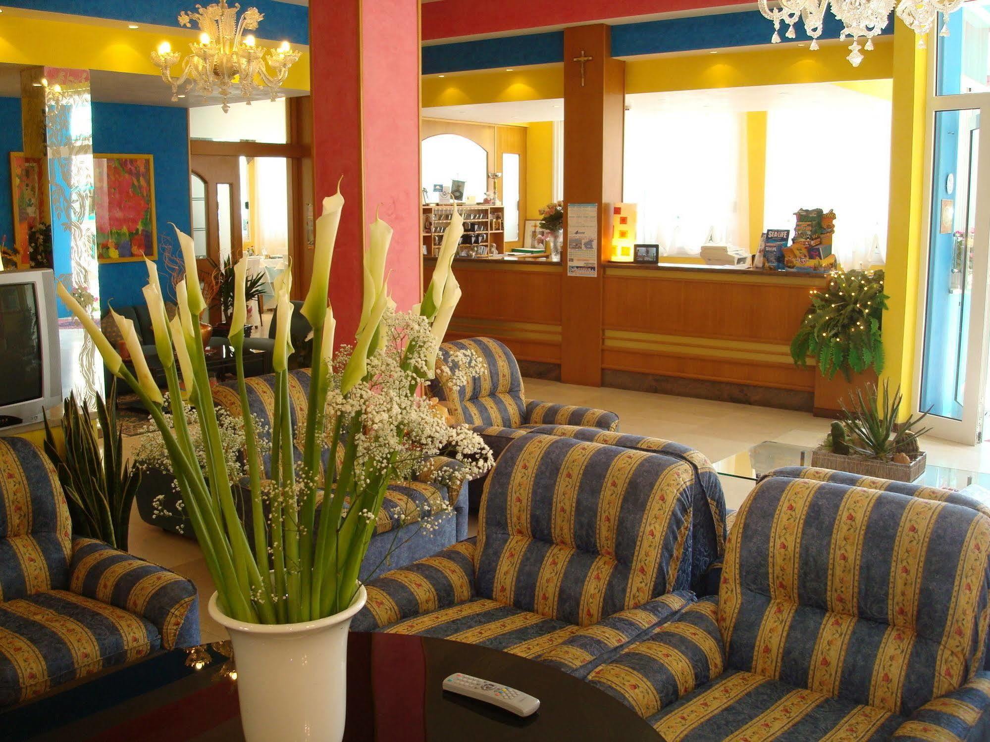 Hotel Gardenia Lido di Jesolo Exterior photo